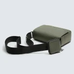 کیف دوشی مردانه زارا مدل Zara Rubberised Textured Crossbody Bag P13505720 - تصویر 4